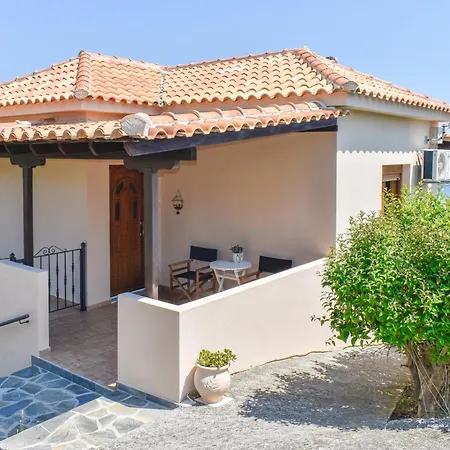 L&m Skiathos