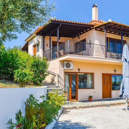 L&m Skiathos