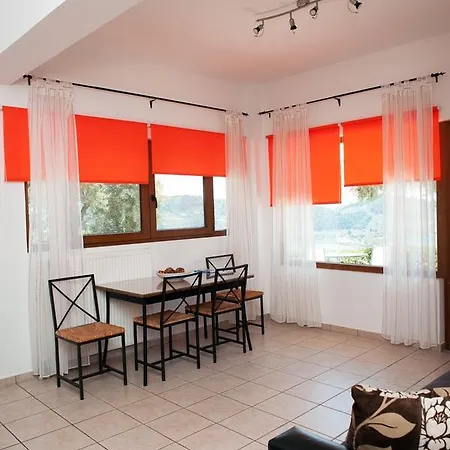 L&m Skiathos Apartment *